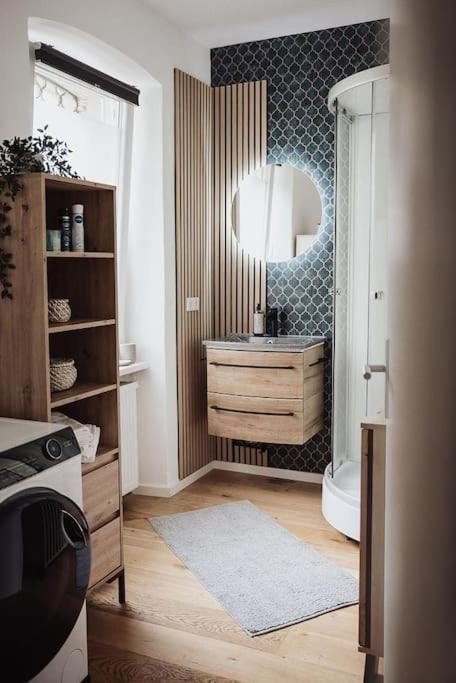 Cozy Dreams: Deluxe 2-Zimmer-Apartment -Kueche Nürnberg Exterior foto